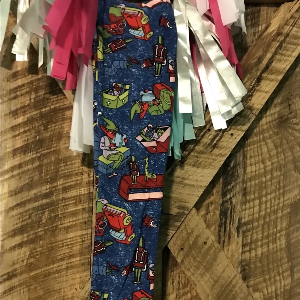 LuLaRoe Holiday Santa’s Workshop Leggings